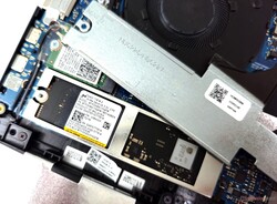M.2 SSD'ye kapak çıkarıldıktan sonra erişilebilir