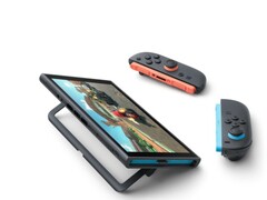 Joy-Con’lar çıkarılmış halde, destek ayağı üzerinde duran Nintendo Switch 2.