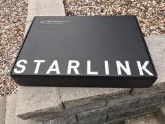 Starlink Performance gigabit çanak anteni