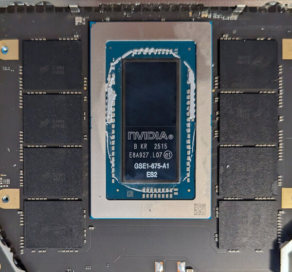 Nvidia'nın RTX Spark yonga setinin yakın çekimi.