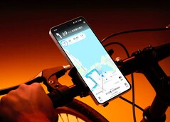 Oppo K15 Pro+, 1.800 nit tam yüzey parlaklığına sahip bir ekrana sahiptir.