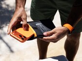 UAG Telefon Kurtarma Kılıfı, akıllı telefonları özellikle etkili bir şekilde kurutmak üzere tasarlanmıştır.