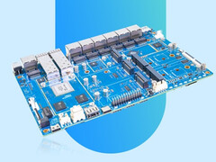 BPI-R4 Pro OpenWrt 24.10 çalıştırır.