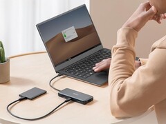 Yeni Anker Nano USB-C Hub, eski 555 USB-C Hub'a benzer bir tasarıma sahip olabilir (resimde)