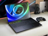 Son derece hızlı, ancak nispeten sessiz oyuncu - Razer Blade 18 2025 RTX 5090 dizüstü bilgisayar incelemesi