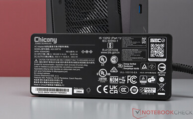 330 watt güç kaynağı ünitesi (19,5 V; 16,92 A)