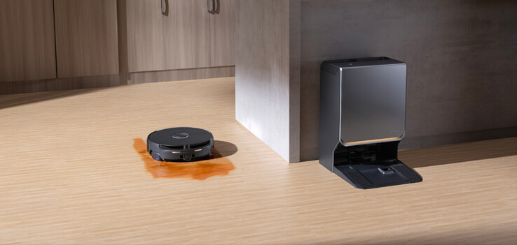 Narwal Flow 2, 60 °C Track-Mop paspas sistemi ile paspaslar.