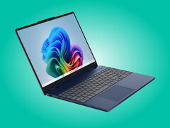 Luna Grey rengindeki IdeaPad 5 2-in-1 15IWC11.