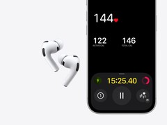 Bir iPhone'un yanında Apple AirPods Pro 3'ün görüntüsü