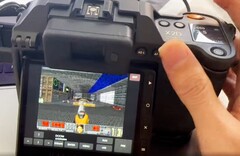 Hasselblad X2D, aygıt yazılımında yapılan değişiklikler sayesinde artık Doom da oynatabiliyor.