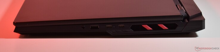 sağ: 3,5 mm Ses, USB A 3.2 Gen 1, 2x Thunderbolt 4