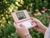 Anbernic RG DS Plus, Nintendo DS oyunlarını oynama deneyimini iyileştirmeyi amaçlamaktadır.