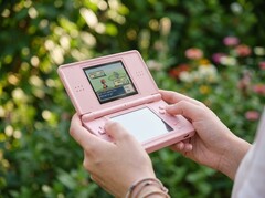 Anbernic RG DS Plus, Nintendo DS oyunlarını oynama deneyimini iyileştirmeyi amaçlamaktadır.