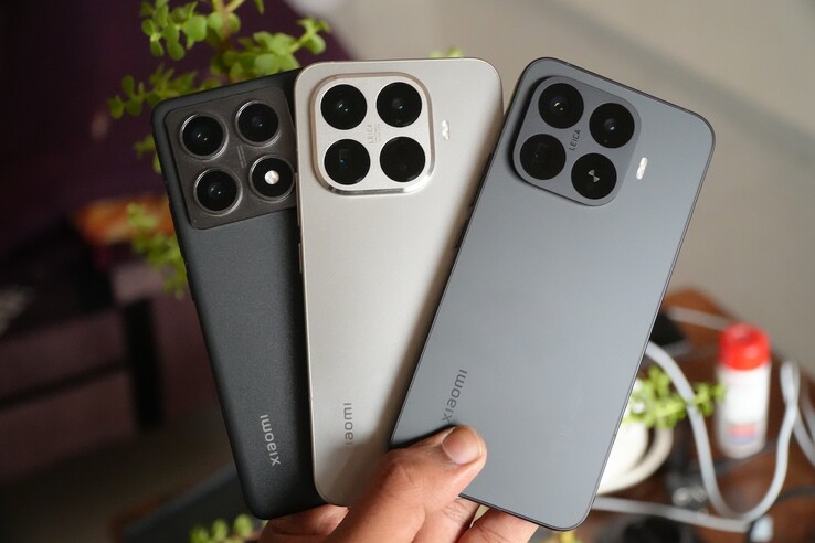 Xiaomi 14T Pro, Xiaomi 15T Pro ve Xiaomi 17T Pro (soldan sağa)