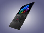 ThinkPad T14s 2'si 1 arada Gen 2, kompakt boyutuna rağmen tam boyutlu ok tuşları içerir.