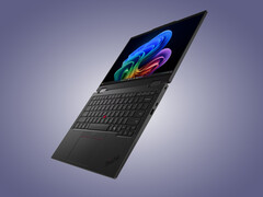 ThinkPad T14s 2'si 1 arada Gen 2, kompakt boyutuna rağmen tam boyutlu ok tuşları içerir.