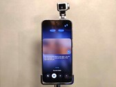 Honor Robot Telefon, gimbal kamerası ve ekran avatarı aracılığıyla görebilen ve etkileşime girebilen bir yapay zeka arkadaşı ile birlikte geliyor.