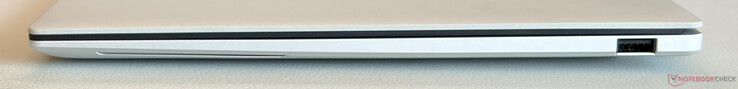 Doğru: USB-A 3.2 Gen 2 (10 Gbit/s)