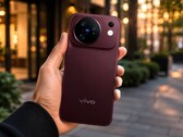 Vivo, bu yıl standart X500 modelini profesyonel düzeyde bir amiral gemisi kameraya dönüştürüyor.