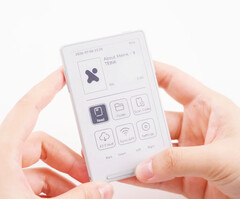 Xteink X3, 3,7 inç ekranıyla piyasadaki en küçük e-okuyuculardan biridir.