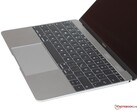 Apple Silicon'un ortaya çıkmasıyla birlikte birçok kişi 12 inç MacBook'un yeniden canlanmasını ummuştu.