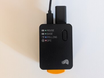 Glorious Model D3 Kablosuz şarj tabanı