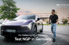 Münih şehir trafiğinde test: Xpeng CEO'su He Xiaopeng, Xpeng L03'te yeni Next Generation Pilot (NGP) sistemini tanıtıyor.