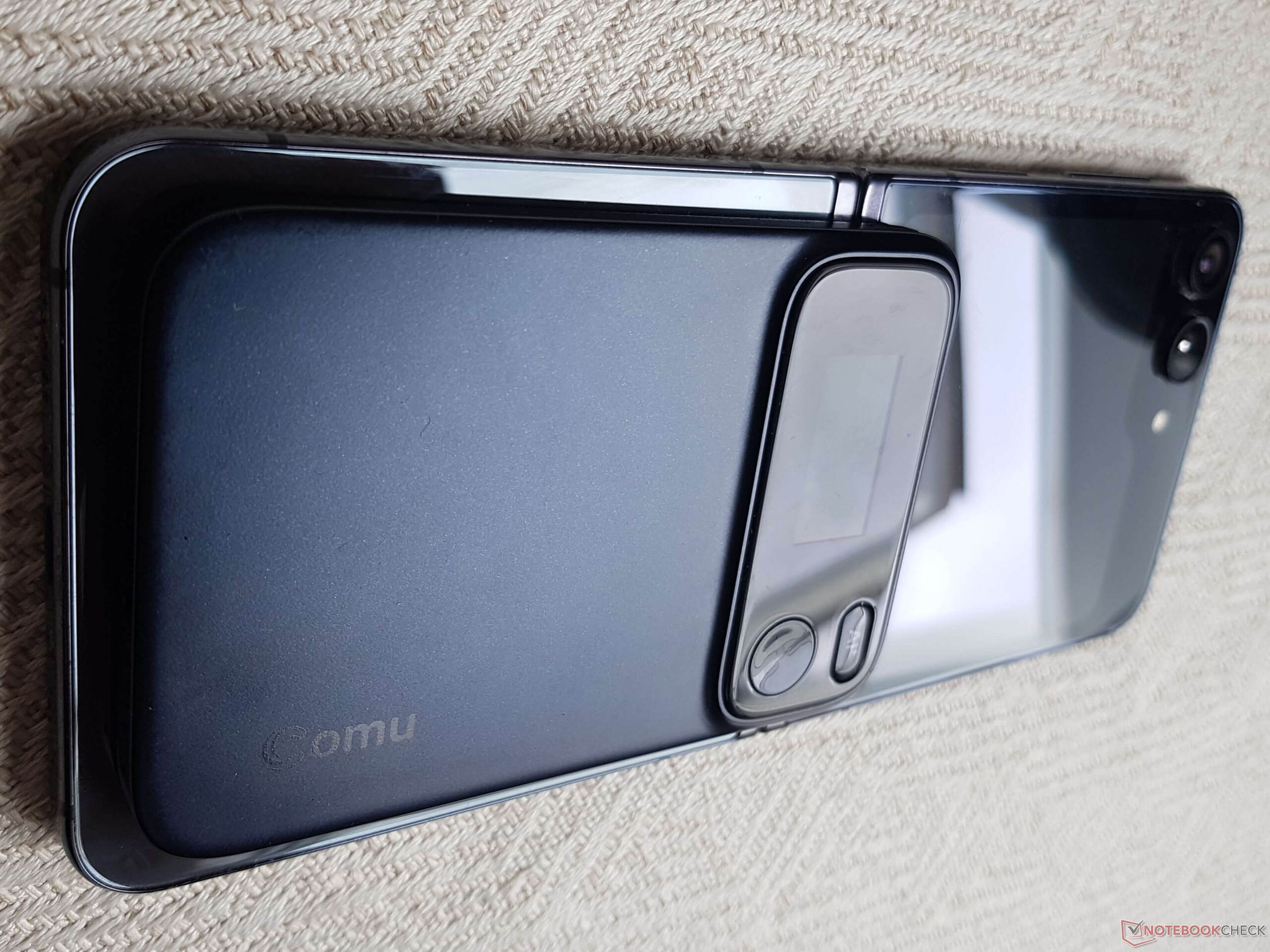 Comu Action Pro, Plaud Note Pro'nun yeni bir rakibidir.