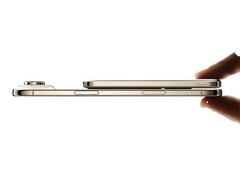 BMX SolidSafe Air Qi2 kablosuz manyetik güç bankası 6,8 mm kalınlığındadır.