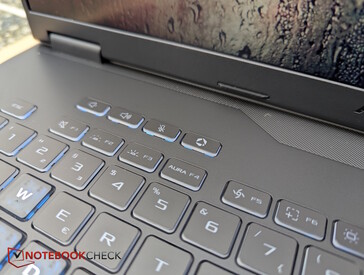 4 ekstra tuş, örneğin Kontrol Merkezi için