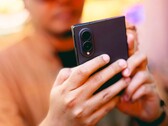 Samsung Galaxy Z Fold8, sıcaklık çok yükseldiğinde fotoğraf çözünürlüğünü yarıya indirir.