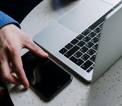 Colorado'daki kanun yapıcılar işletim sistemi düzeyinde yaş kontrolü getirmeye çalışıyor.