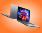 IdeaPad Slim 3 14IPH11, daha bütçe odaklı bir dizüstü bilgisayar olmasına rağmen hala bir OLED ekran içeriyor.