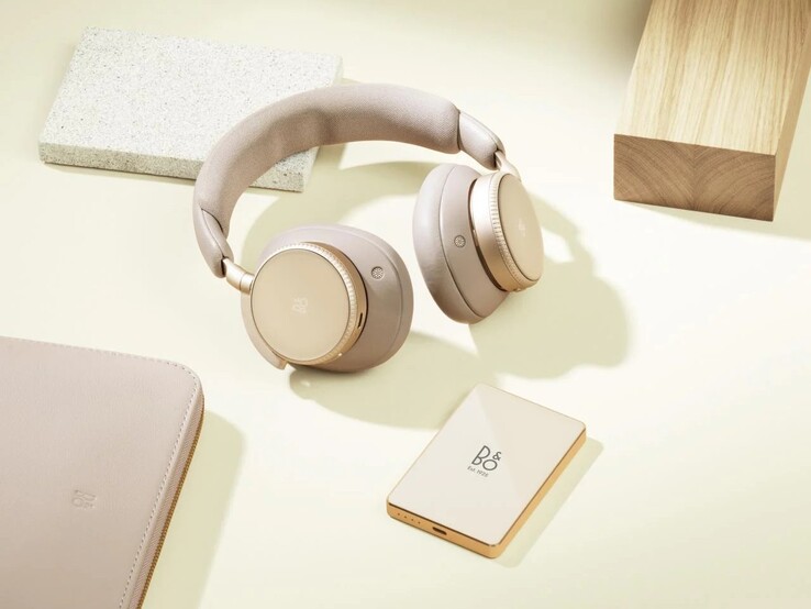 Hourglass Sand renk seçeneğindeki Bang & Olufsen Powerbank