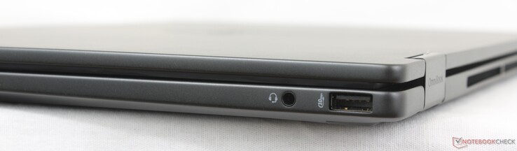 Sağ: 3,5 mm kulaklık, USB-A (10 Gbps)