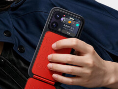 Xiaomi Pocket Guitar, piyasaya sürüldüğü iki renkten birinde.