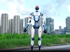 Unitree R1 yakında AliAxpress aracılığıyla uluslararası olarak satışa sunulacak.