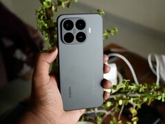 Siyah renkli Xiaomi 17T Pro