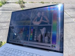 Açık havada doğrudan güneş ışığı altında