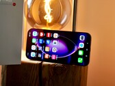 Xiaomi 17 Max, etkileyici bir 8.000 mAh pil kapasitesine sahiptir.