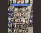 Fiziksel PS3 oyunlarıyla dolu bir GameStop reyonu