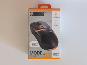 Glorious Model D3 Kablosuz oyun faresi perakende ambalajı