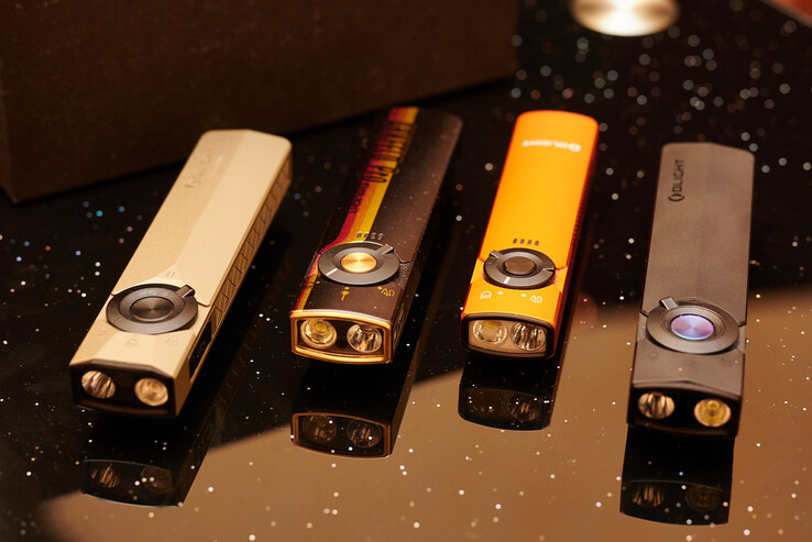 Arkpro Ultra, Arkfeld Pro, Arkfeld ve Arkpro karşılaştırması. (soldan sağa / Görsel kaynağı: Andreas Sebayang/Notebookcheck.com)