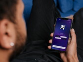 Eustella ve bir akıllı telefon