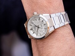 Casio'nun Edifice EFK-110D-7A saati