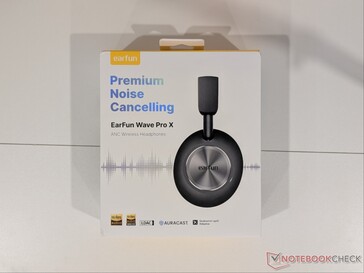 EarFun Wave Pro X kulaklıkların perakende ambalajı.