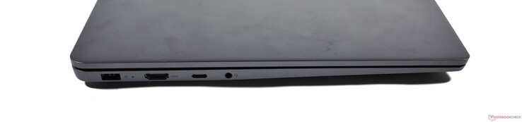 Sol: İnce uçlu şarj bağlantı noktası, HDMI 2.0, USB-C 3.2 Gen 2, 3,5 mm ses jakı