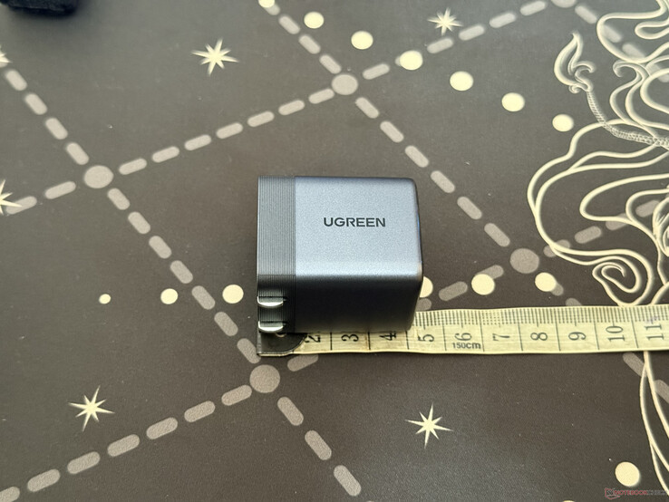 Ugreen Nexode Air 65W uzunluğu