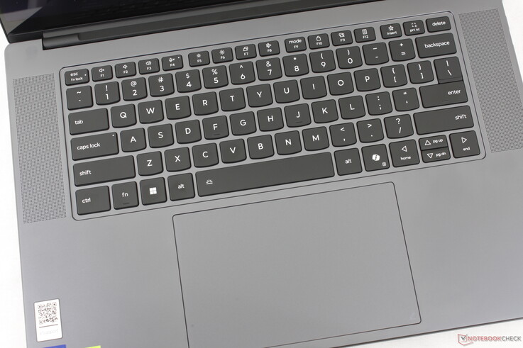 Önceki ile aynı tıklama yüzeyi boyutu (~15 x 9,5 cm), ancak geri bildirim sığ ve zayıf tarafta