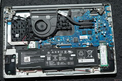 HP 255 G10'un sökülmesi